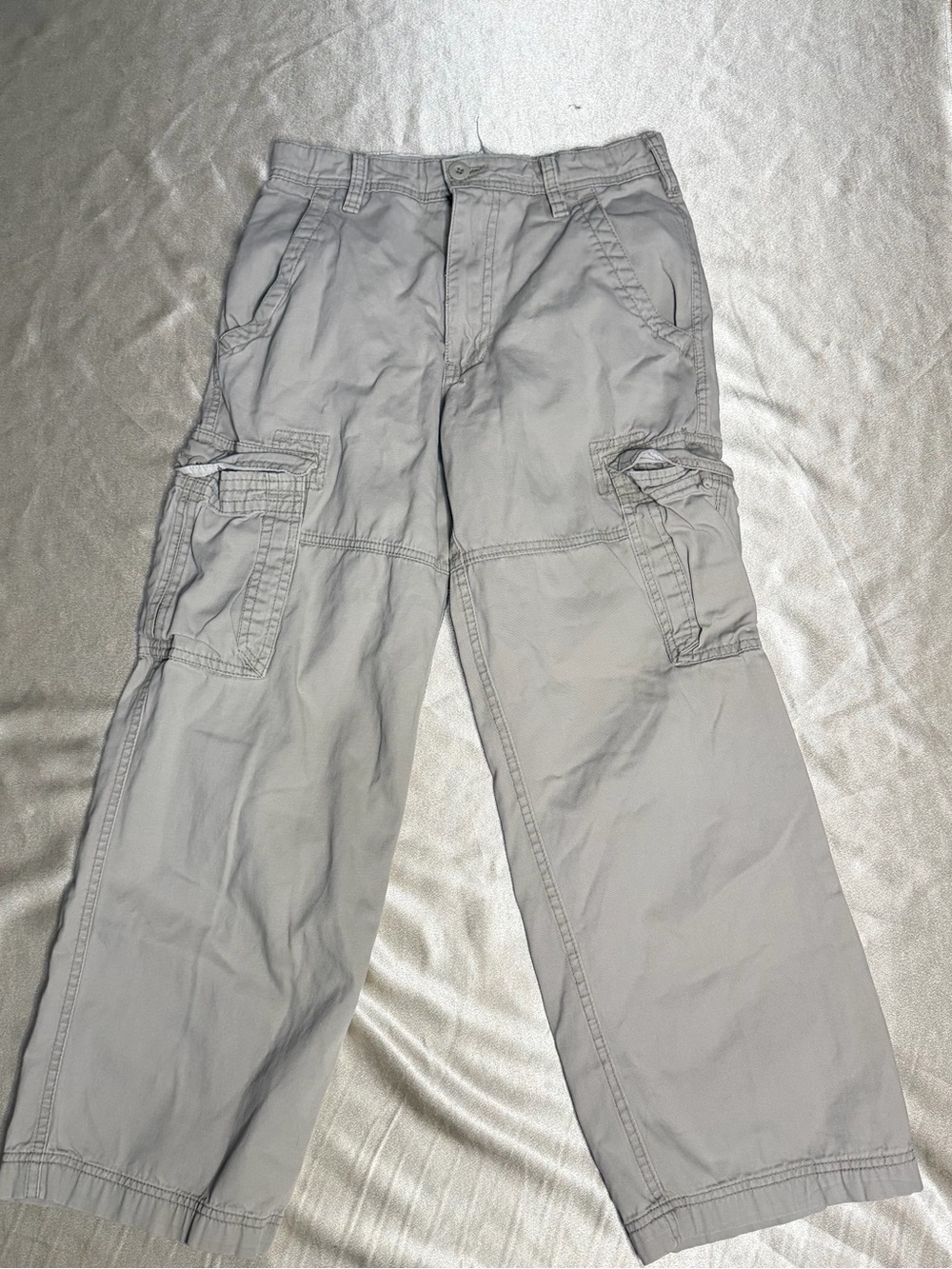 vintage Y2k Bailey's Point khaki baggy cargo pants Size 14 Cotton Blend